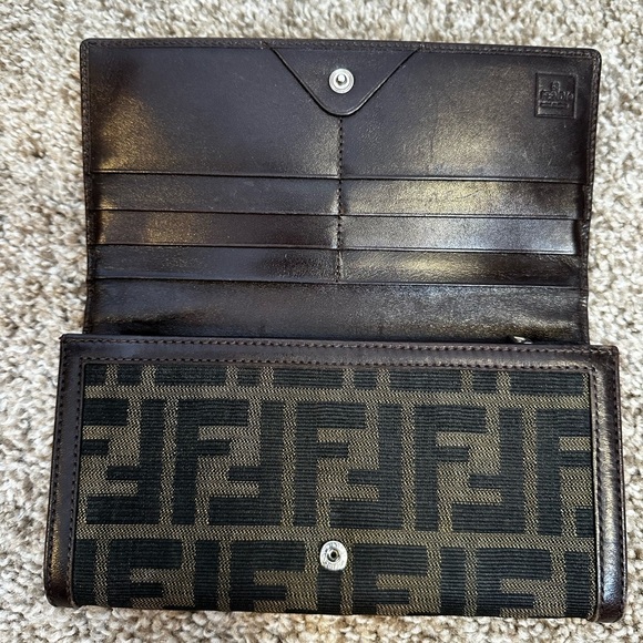 FENDI Zucca Long Women's Wallet Long Trifold - Picture 2 of 7